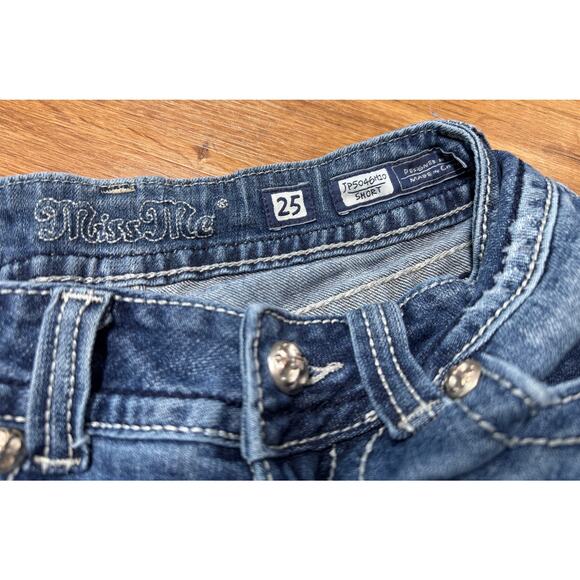 Miss Me JP5046H10 Bling Embroidered Cross Jean Shorts Mini Jewels SZ 25 EB - Picture 3 of 5